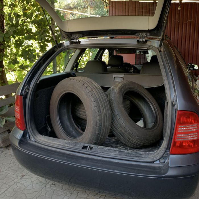 Scoda Octavia Tour A4 в отличном состоянии