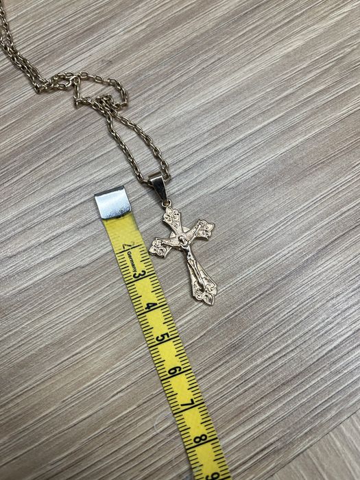 Złoty łańcuszek krzyżyk 60 cm złoto pr 585 14,22 g bardzo ladny stan