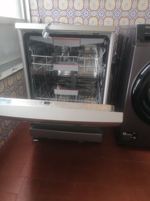 Vendo maquina da loiça  bosh