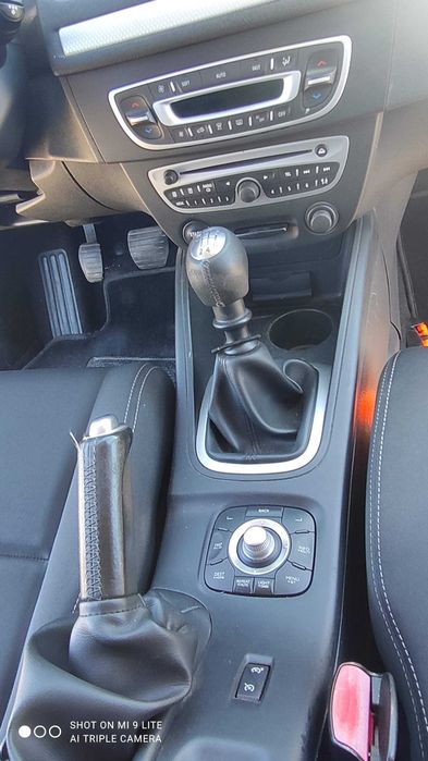 Renault Mégane Sport Tourer — fotografia 12