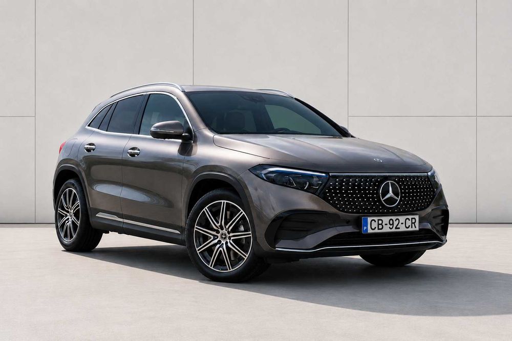 Mercedes-Benz EQA 300 4MATIC AMG | Garantia 12/2030 | 9410km | Bateria 100% | Como Novo