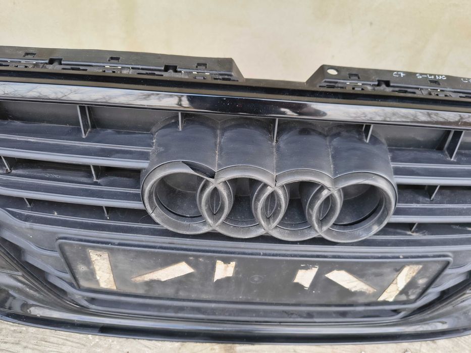 Audi A6 C7 zderzak przód przedni S-line LY8X