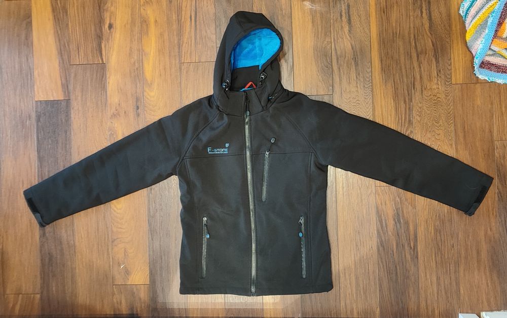 Zimowa kurtka typu Softshell M