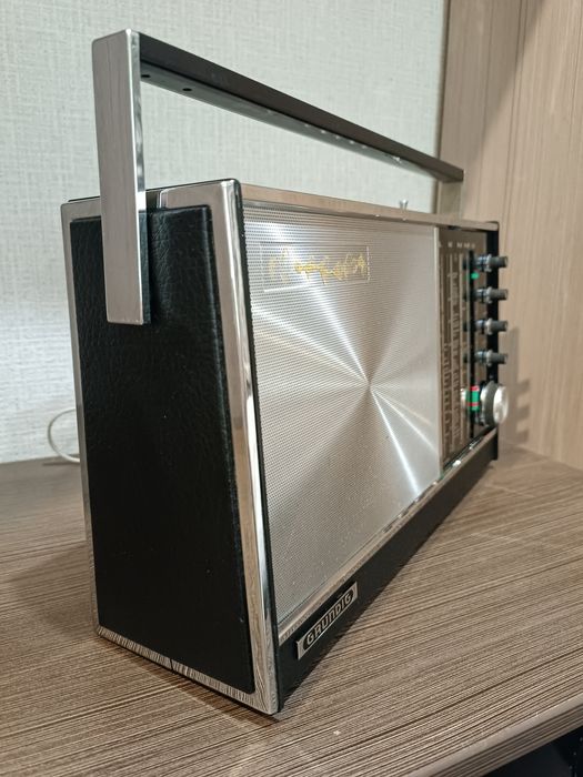 Universum Senator Магнитола Grundig