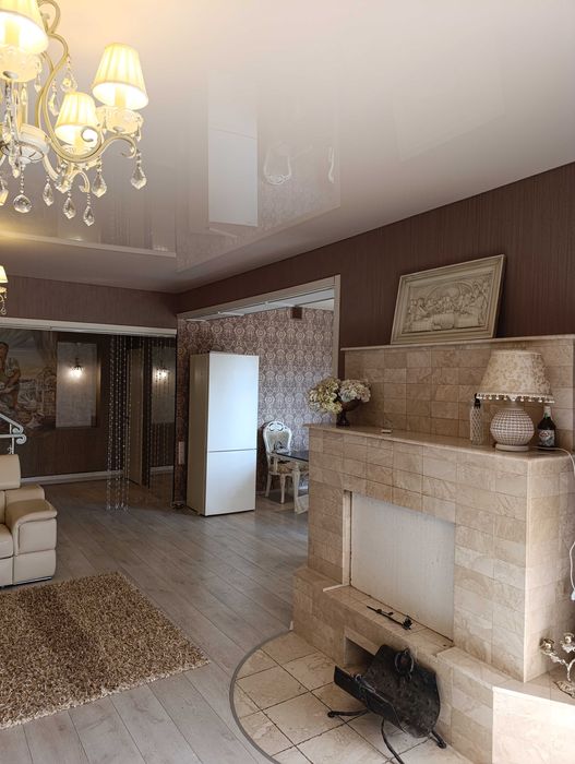 КРАСИВЕЙШИЙ авторский дом на МОРЕ в 3 эт. с красивой мебелью и камином