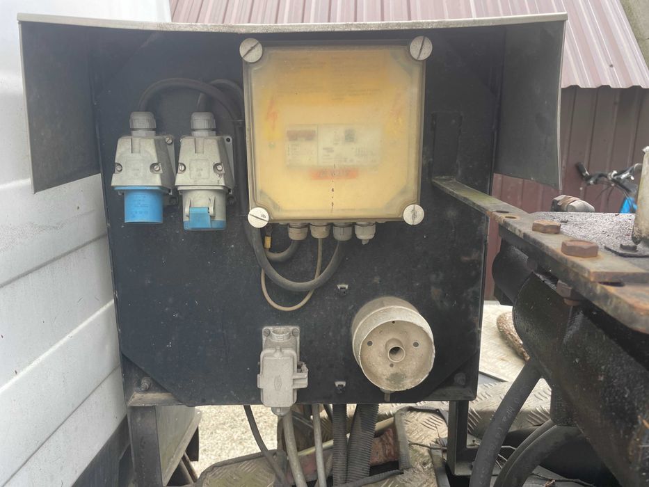 Podnośnik Koszowy Mercedes