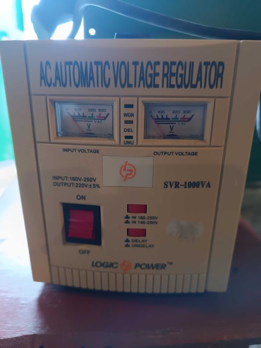 Стабілізатор напруги. 1050Вт.