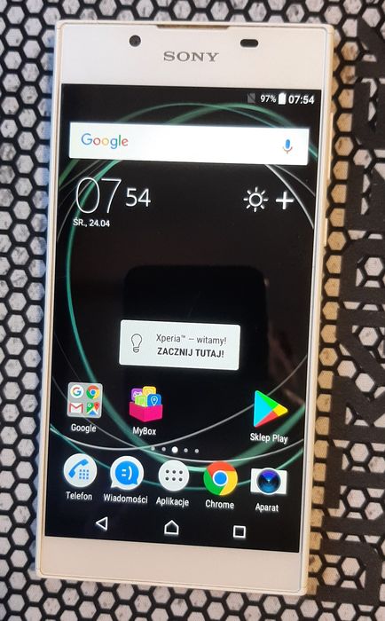 Sony Xperia L1  z ładowarką