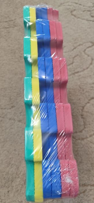 Продам Развивающий игровой коврик пазлы.