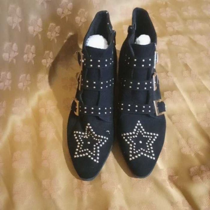 Продам зимние и осенне-весенние ботинки