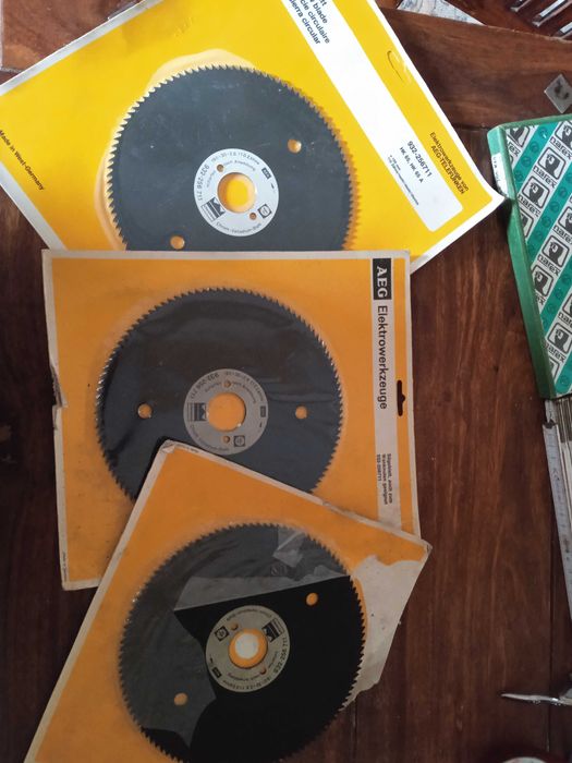 Tarcza do cięcia drewna  z powłoką Unikat 190x30x2,8