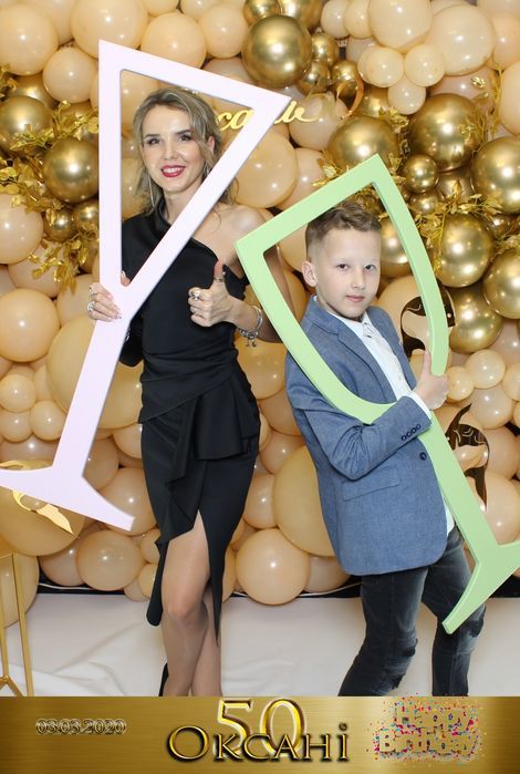 Фотобокс фотобудка instabox миттєві фото оренда  на весілля м.Рівне