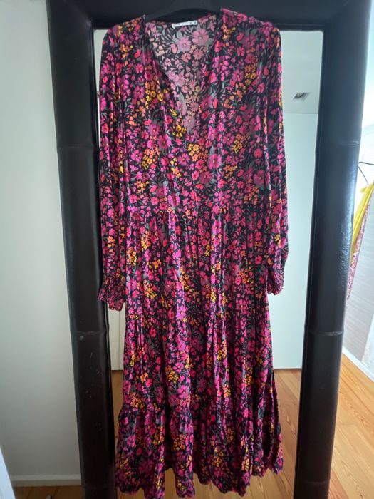 Vestido barato (20€), tam S ótimo para a época do ano.