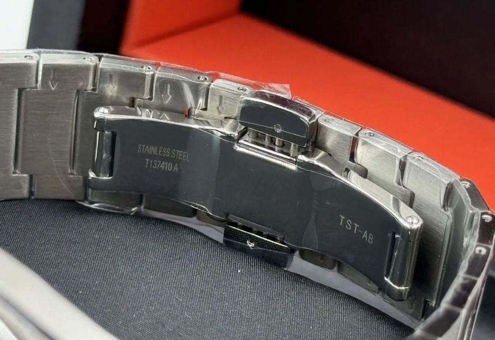 Наручний годинник Tissot PRX Powermatic 80 мужские часы тиссо