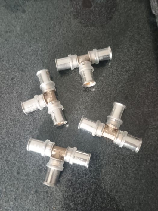 Trójnik Wavin Tigris M5 16