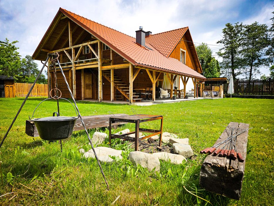 Zakątek Żabi Kraj - przy łowisku Gołysz. Dom na wyłączność dla 6 osób.