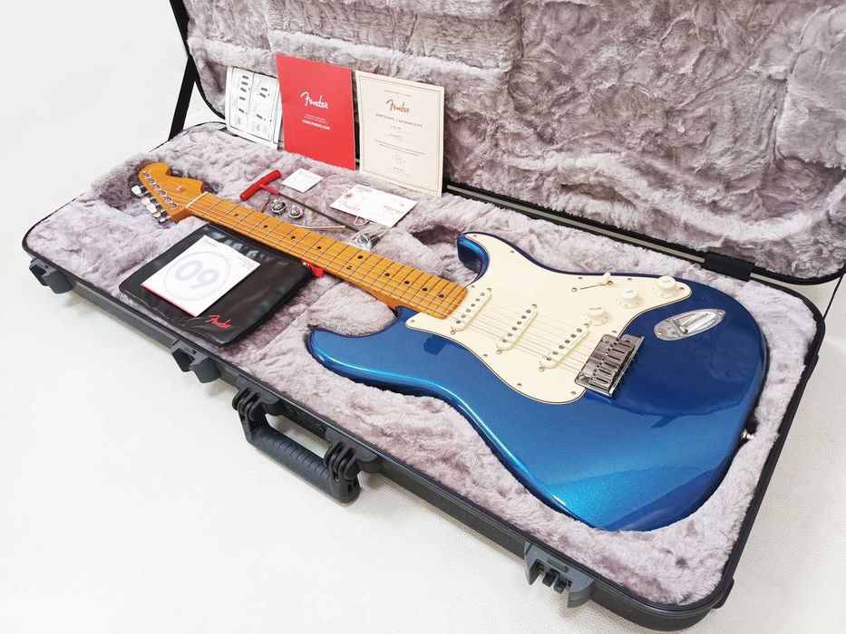 Fender Stratocaster American Ultra - 75Th Anniversary