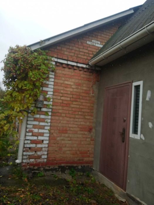 Продам частину будинку на Бучмах!