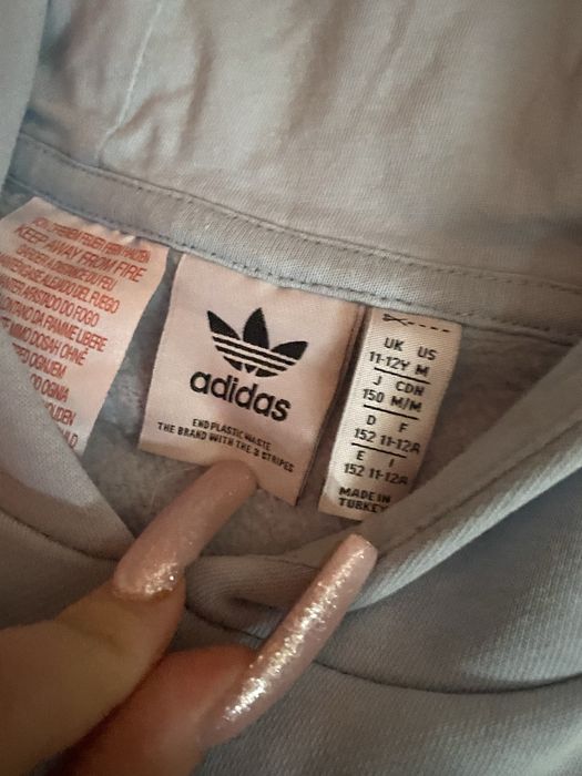Худак adidas.