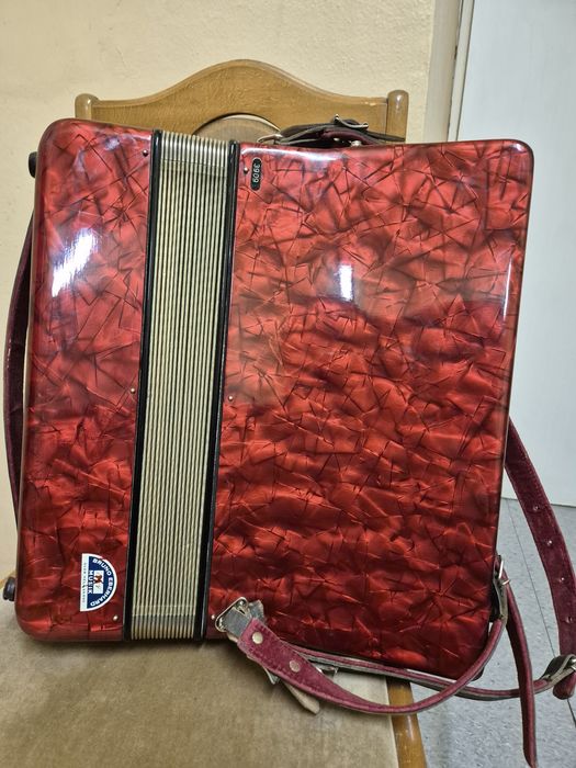 Akordeony Barcarolla 80b