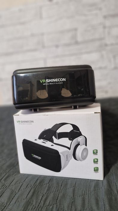 Віртупльні окуляри