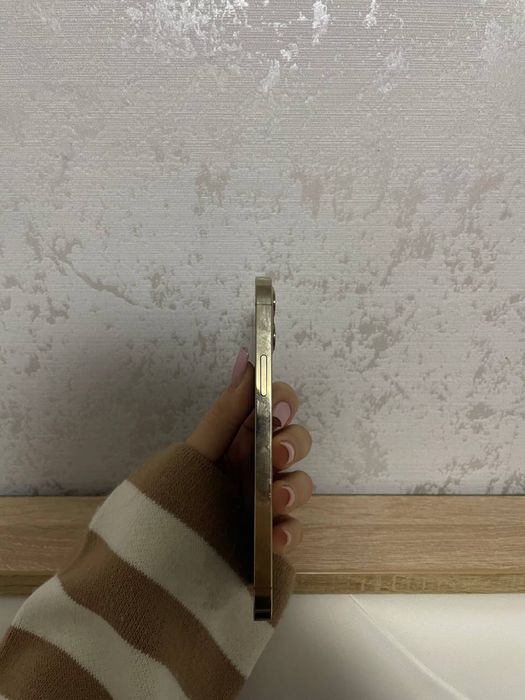 Продам Iphone 12 pro 128 GB