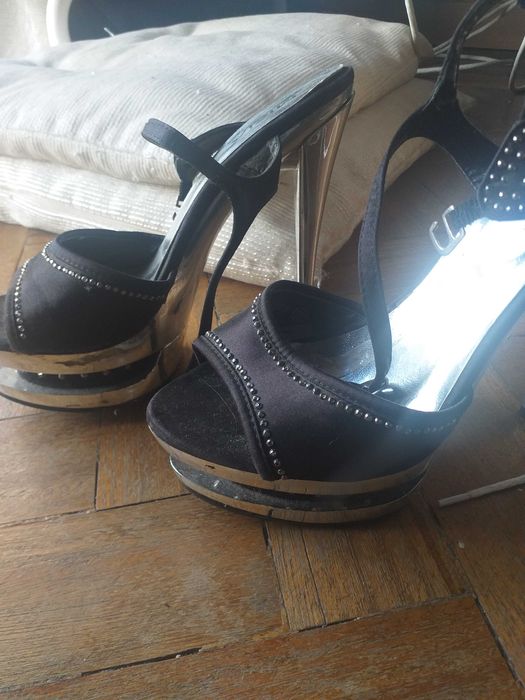 1 par Sandálias e 1 botins para pole dance