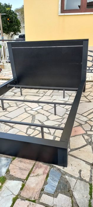 Cama de Casal Robusta