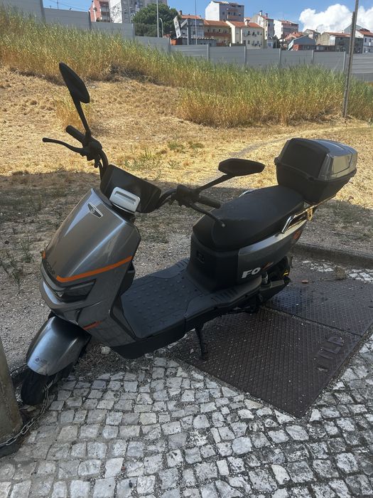 Vendo scooter elétrica FOX, em bom funcionamento