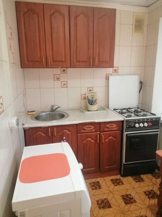 Віддам газову плиту б/в