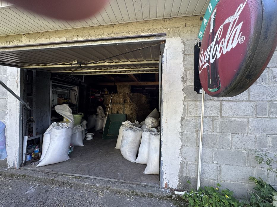 Продам будинок + земля/ присадиба/Гребінки