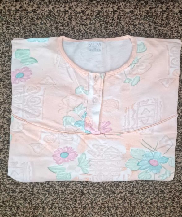 Ночная рубашка теплая.