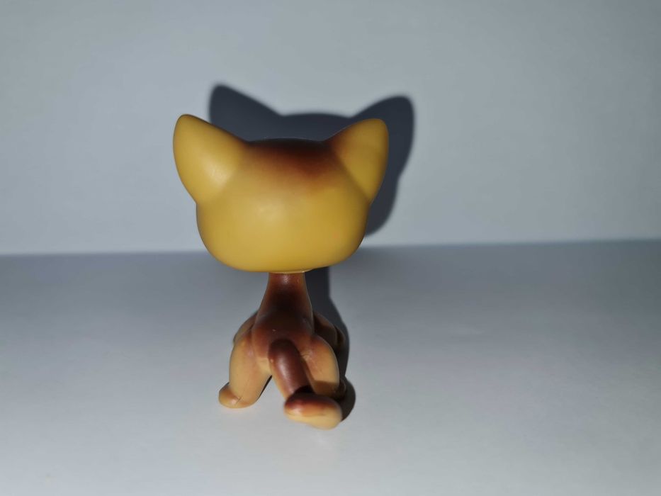 Oryginalny Littlest pet shop brązowy kot shorthair #19 LPS