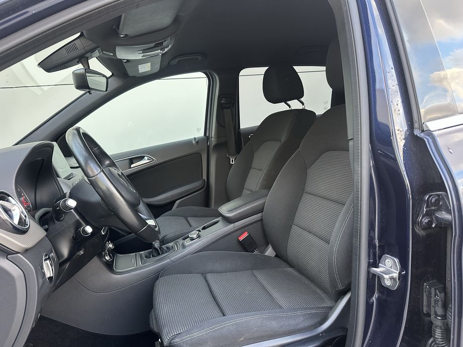 Mercedes B 180d 130000km 2018