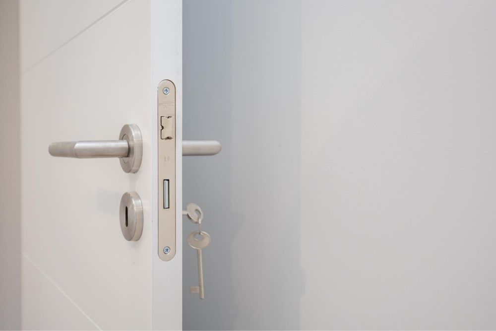 Moradia T3 Térrea Totalmente Remodelada com Quintal | Sarilhos Grandes – Montijo