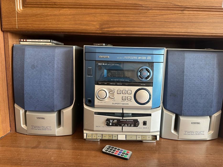 Музичний центр AIWA