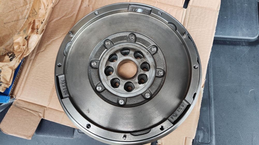 Nowe Koło dwumasowe Sachs Citroen C4 Picasso 2.0HDI