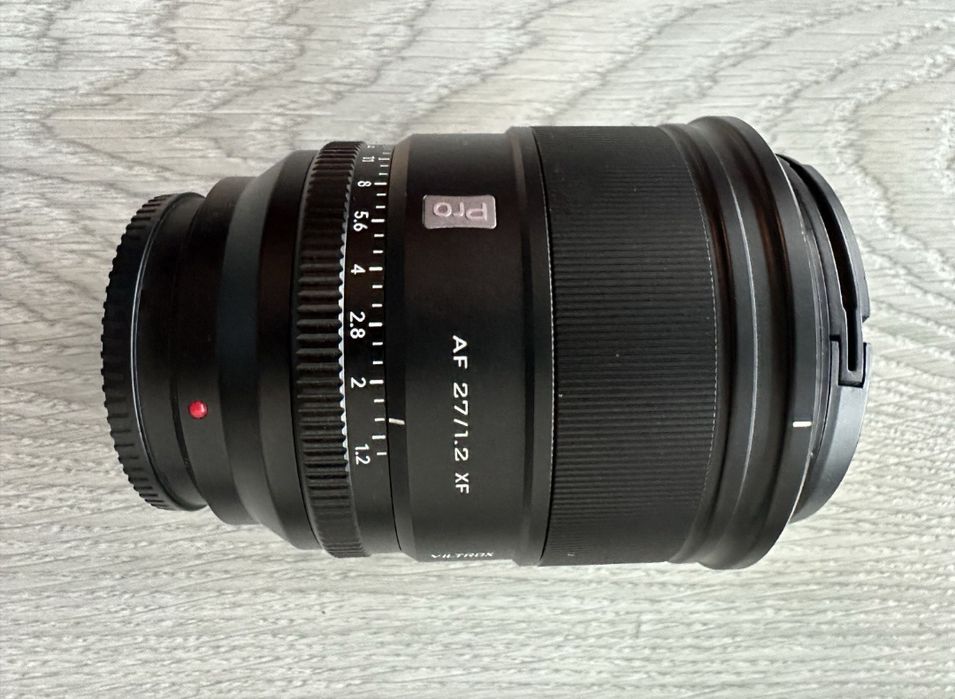 Viltrox 27mm f1.2 pro com garantia