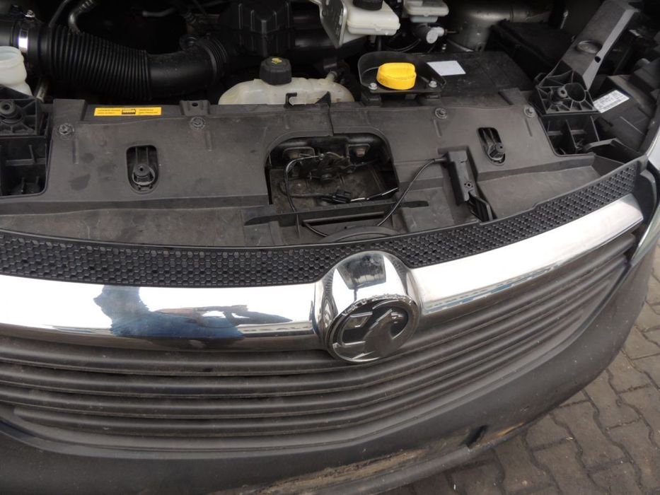 Pas przedni z chłodnicami Opel Vivaro B '15 1,6 DCI