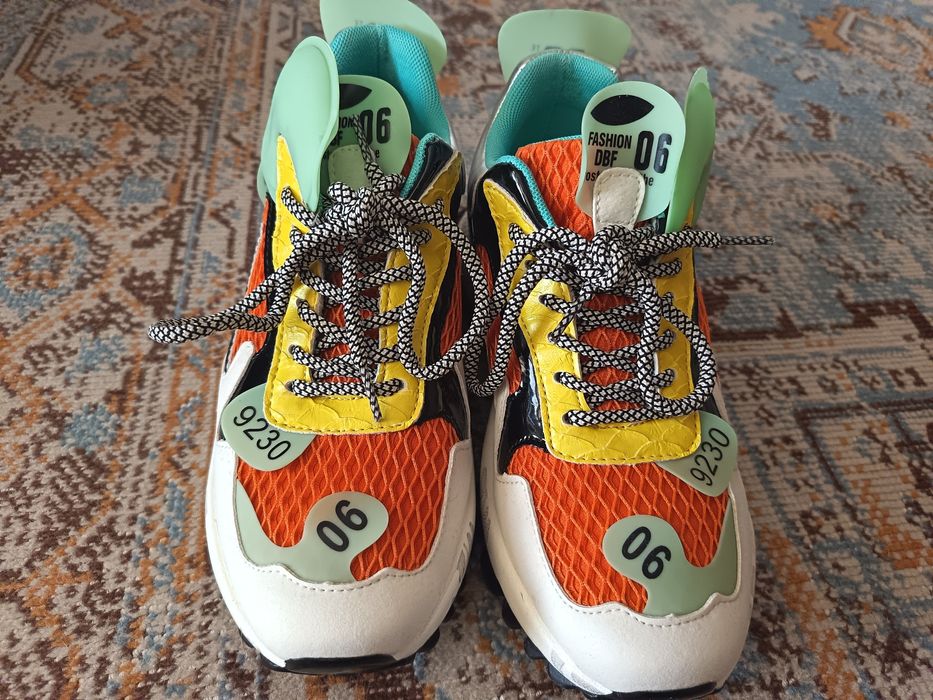 Sapatilhas EXÉ n 37