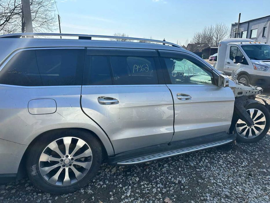 Двері ляда панель Мерседес Mercedes GLS-class X166 2013 - 2019