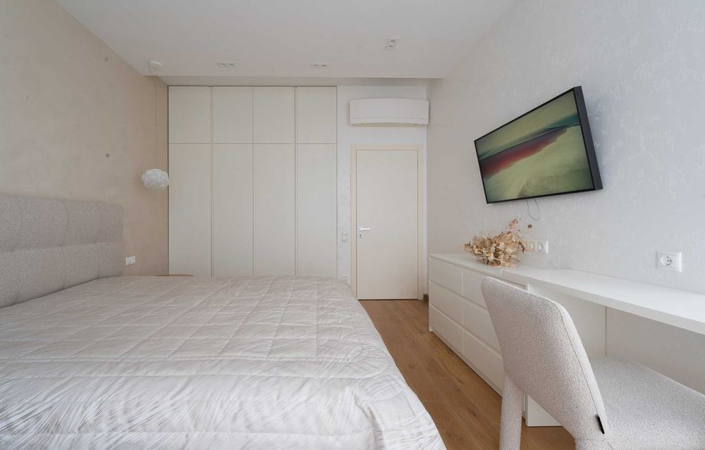 ID 96. Без комісії! Видова 4-кімнатна 125 м² в ЖК Новопечерські Липки. Генератор
