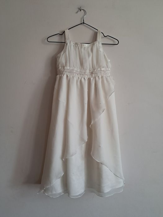 Długa  sukieneczka   - 134 cm