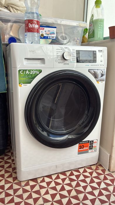 Máquina Lavar/Secar Whirlpool XXL – Como Nova (2 meses) + Garantia