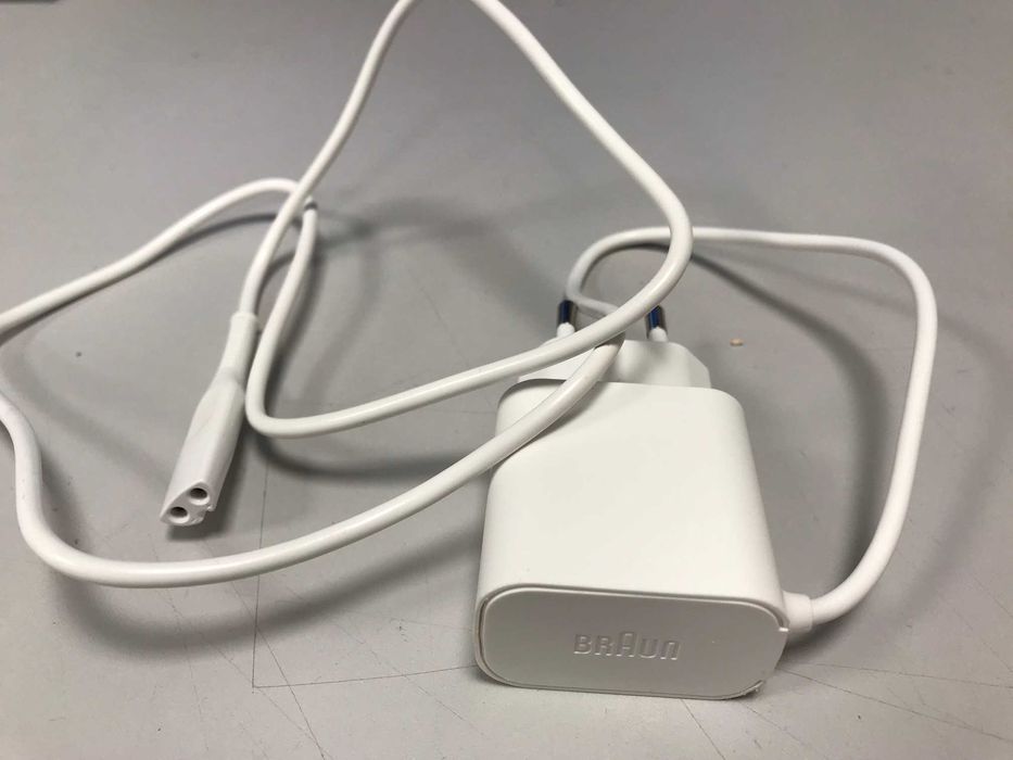 Oryginalny zasilacz/ładowarka Braun