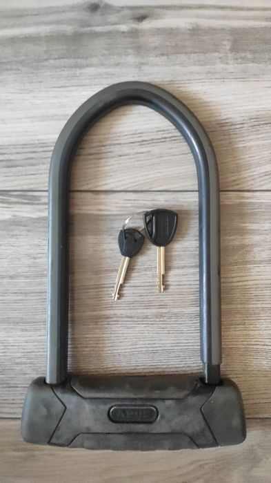 Zapięcie rowerowe U-lock ABUS Granit X-Plus 540