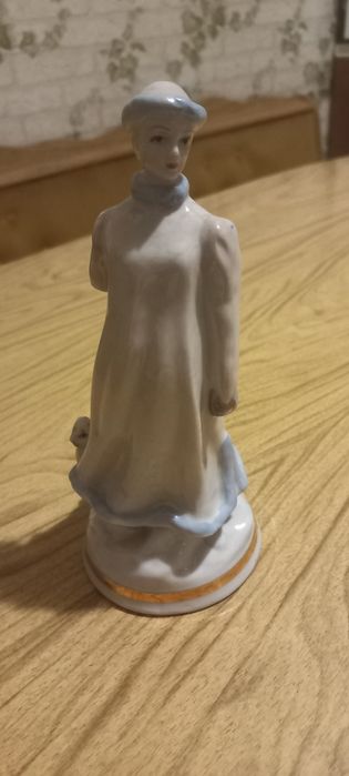 Фарфорова статуетка СССР Снегурочка с зайцем, Барановка