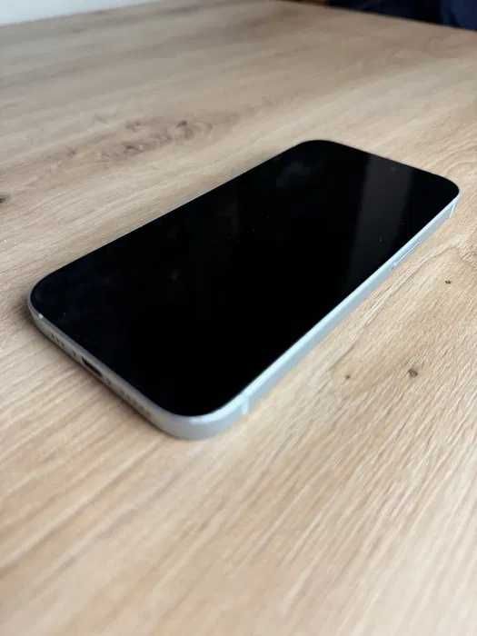 Apple iPhone 15 128GB / stan idealny / Bateria: 100%