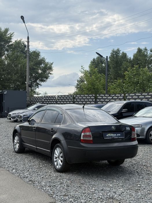 Skoda SuperB.
