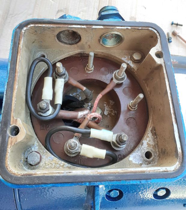 Двигун постійного струму 2ПН-132 220 в. 21,8 А. 4 кВт. 1500/4000 ОБ/хв